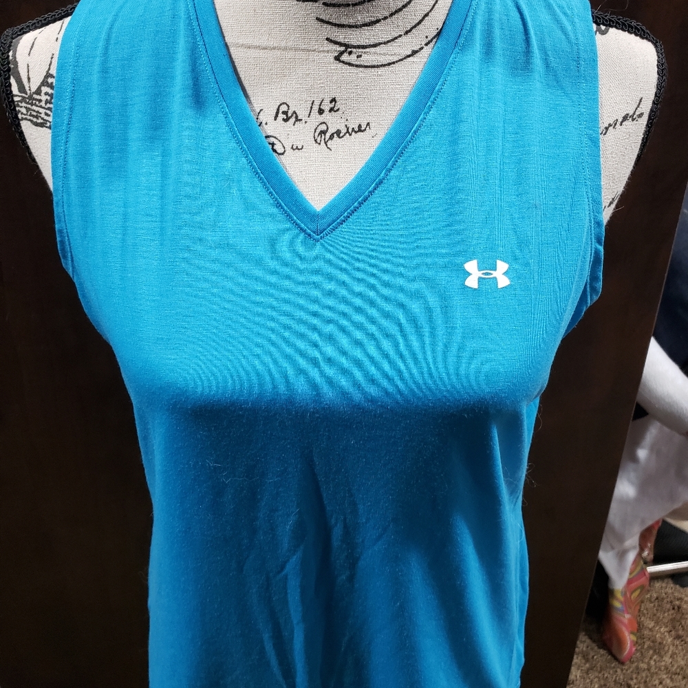 Under Armour Vneck Dryfit Tank